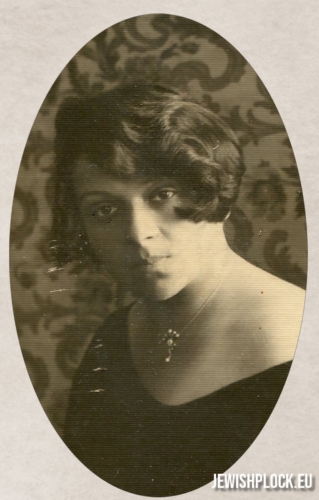 Emilia Szenwic née Feinkind (photo from the private collection of Dany Yazbeck)